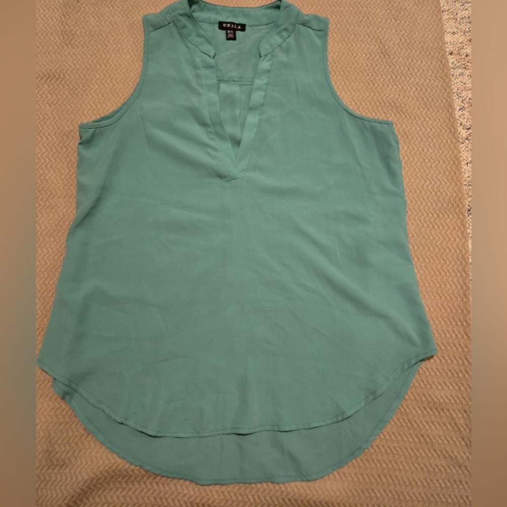 Teal Sleeveless Blouse